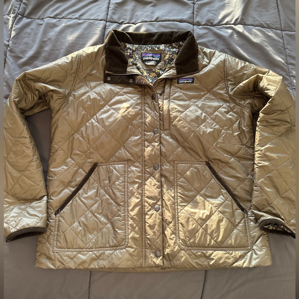 Patagonia Women’s Back Pasture Quilted Jacket, Size XL